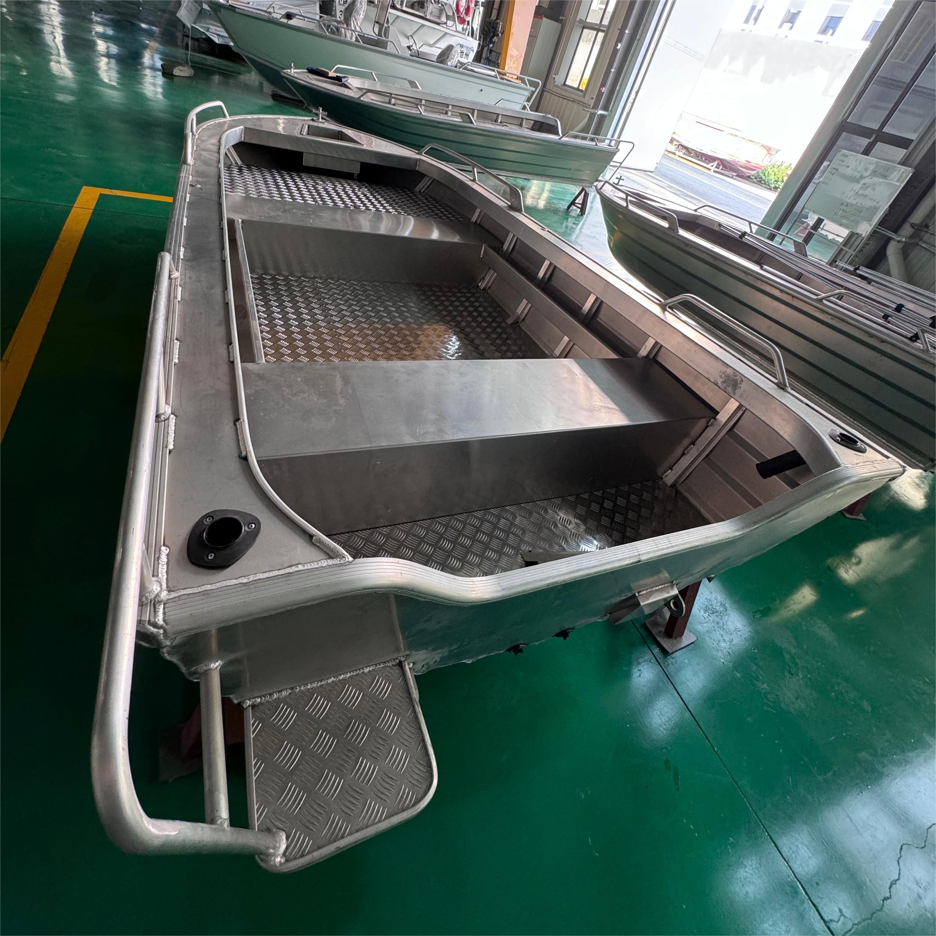 Hot Sale 4.2m/5m Aluminum Dinghy Fishing Boats Sport Style Rowing Boat with Outboard Engine for Lake and River Outdoors