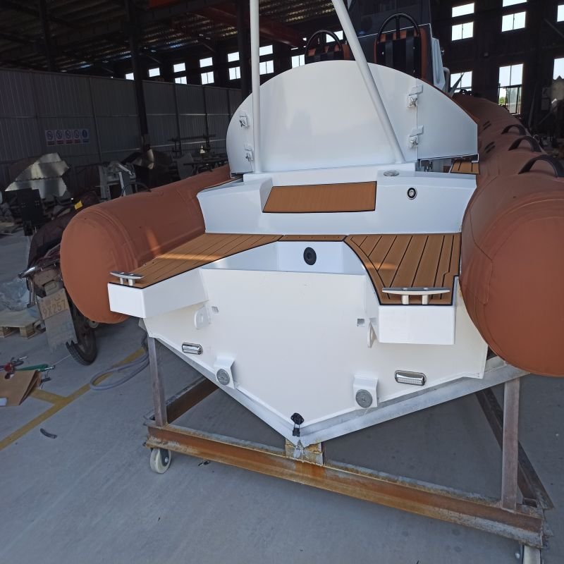 CE Certified Luxury 620 RIB Inflatable Yacht Hypalon Rubber Boat with Aluminum Hull EVA Outboard Fishing Sport Entertainment