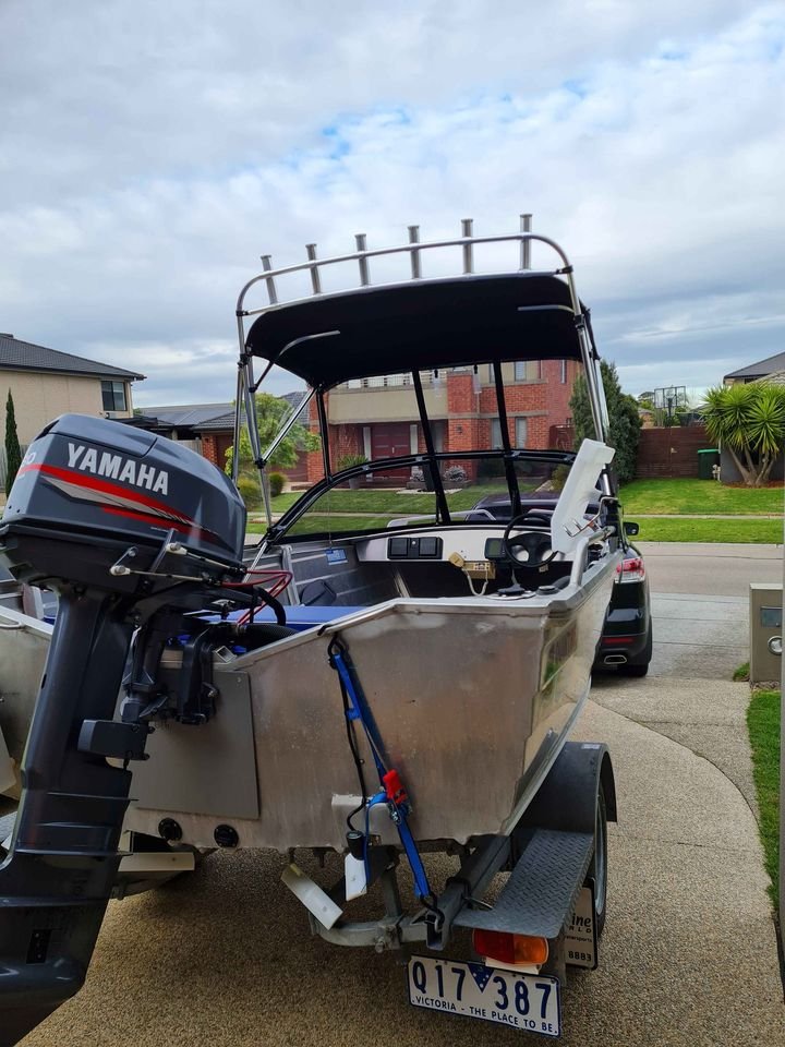 Aluminum Alloy 5083 High Quality Boat Fish Rod Holder Jet Outboard Engine Ice Cooler Living tank Welding Speed Motor Electric