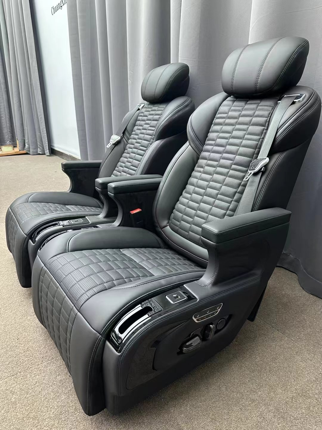 Luxury SUV Aviation Seats for SUBURBAN VIP Car Seats Pilot Seat luxury auto seats
