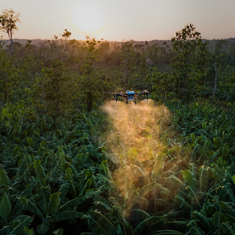 New Big Drone Auto Flight Uav Spraying Installed Camera Gps Farm Agricultural Sprayer Drone for Farms and Retail