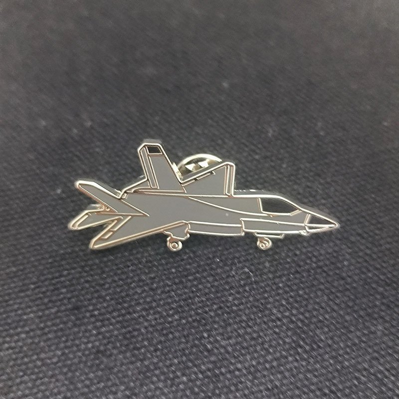 Custom Logo Plane Metal Airplane Helicopter Pin Badges Brooch Pin For Clothes