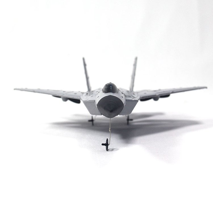 2022 new RC jet aircraft F22 warplane gyroscopic one-touch flight remote control aircraft for beginners