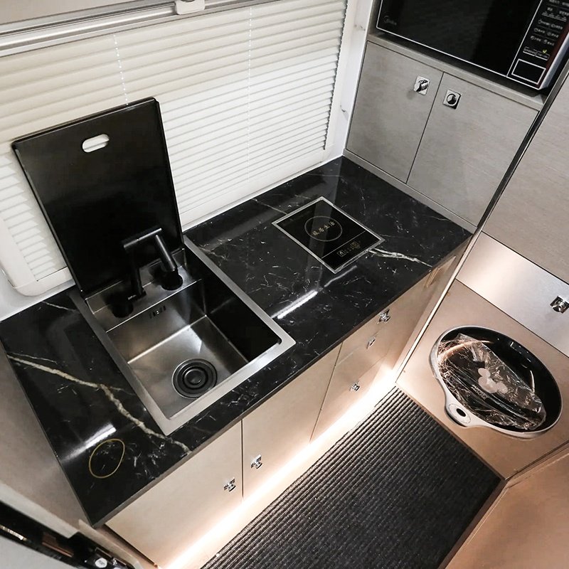 Changan fengjing Used rv 2024 wohnmobil auto blue whale tourer rv car 2023 2022 2.4t enjoyment gasoline motorhome