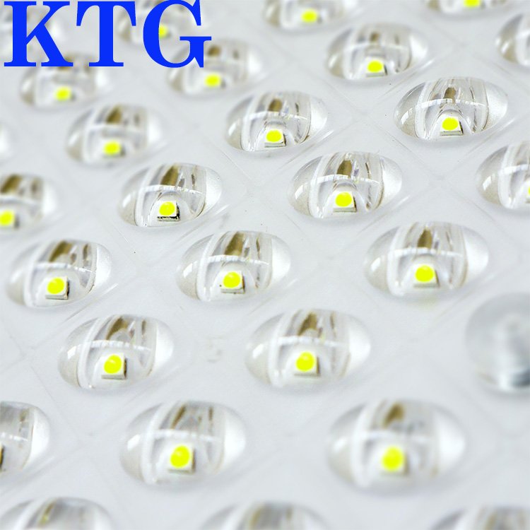 China New Arrival Private Mold 800w 1500w 2000w Aircraft Carrier Series ABS Plastic All In One Solar Led Street Light Outdoor