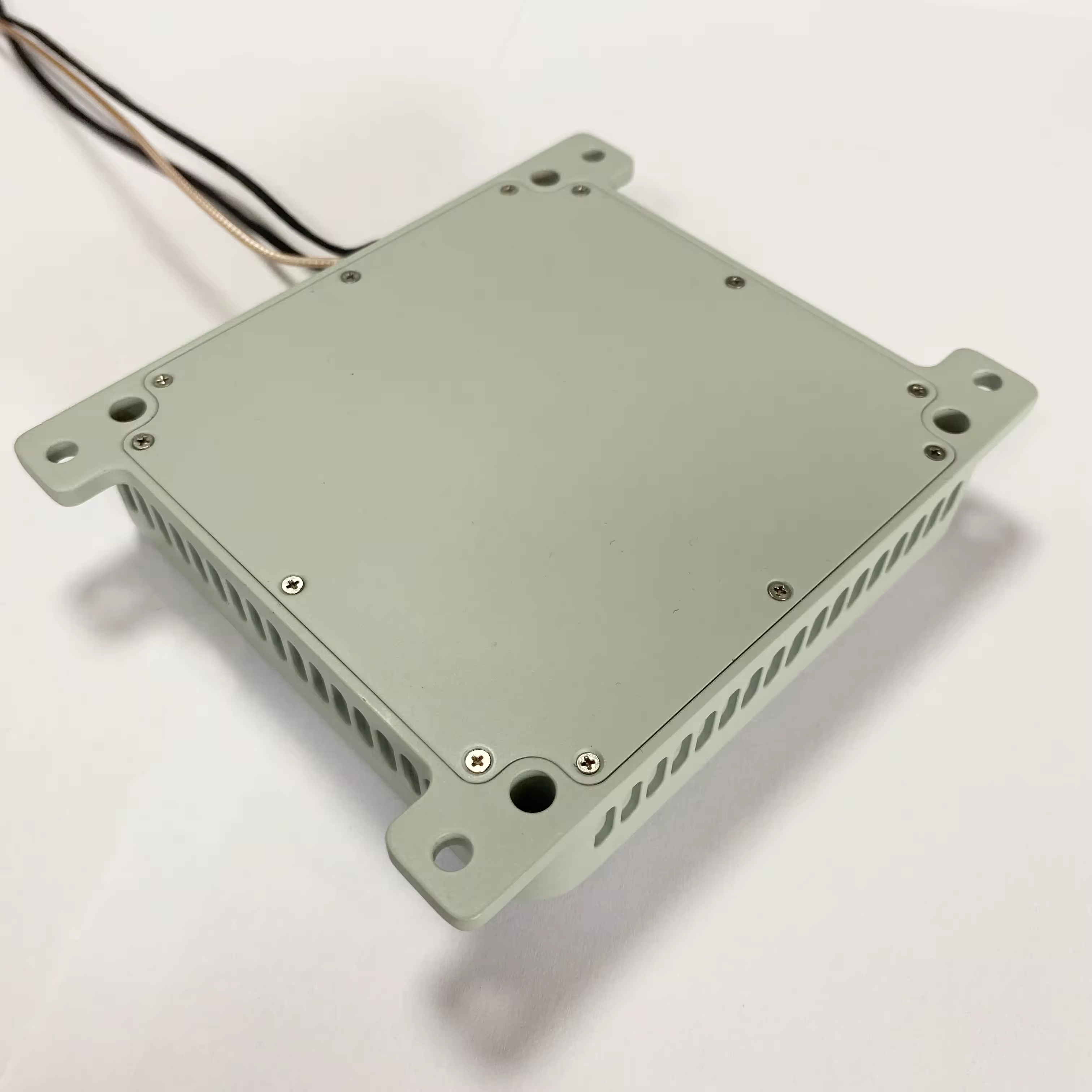 Uav jamming protect drone defensCrown Anti-interference module 8 Channel dual bands,600g weight, protects Drone signals
