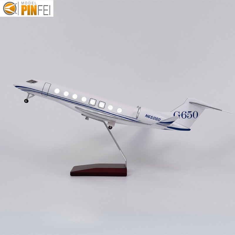 Customized LED Resin Airplane Model Business Jet 1/75 Scale Gulfstream G650 Prototype Private Aircraft Model with Stand