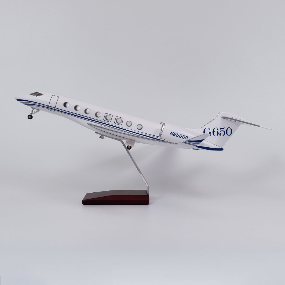 Customized LED Resin Airplane Model Business Jet 1/75 Scale Gulfstream G650 Prototype Private Aircraft Model with Stand