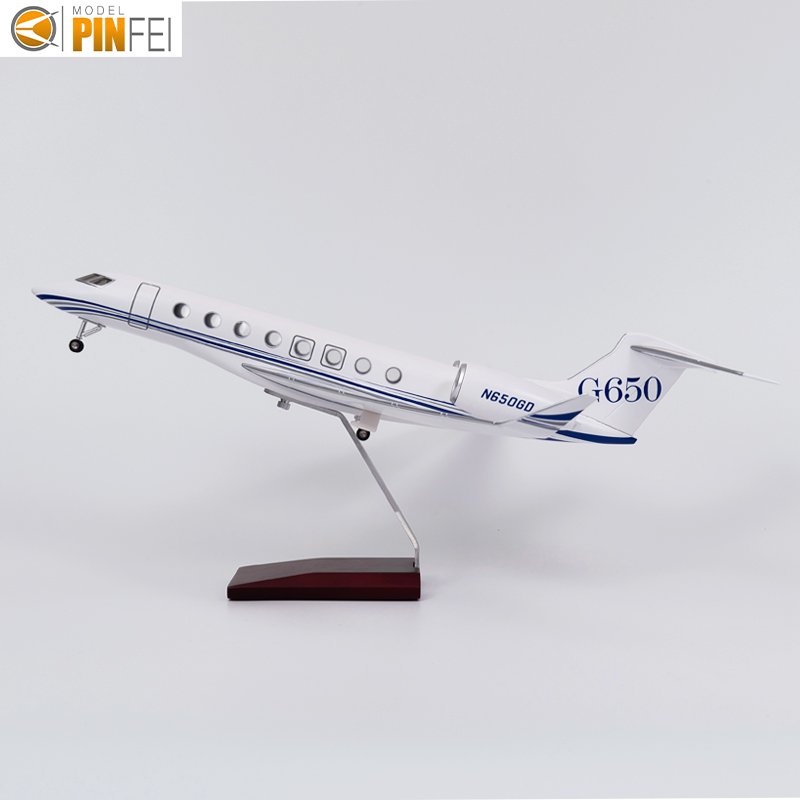 Customized LED Resin Airplane Model Business Jet 1/75 Scale Gulfstream G650 Prototype Private Aircraft Model with Stand