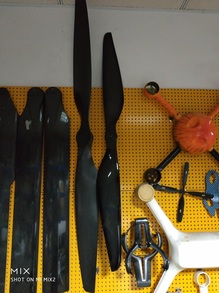 100kg thrust 42 inch T4213 (1*cw&ccw) carbon fiber propeller for mega UAV Drone or Airplane