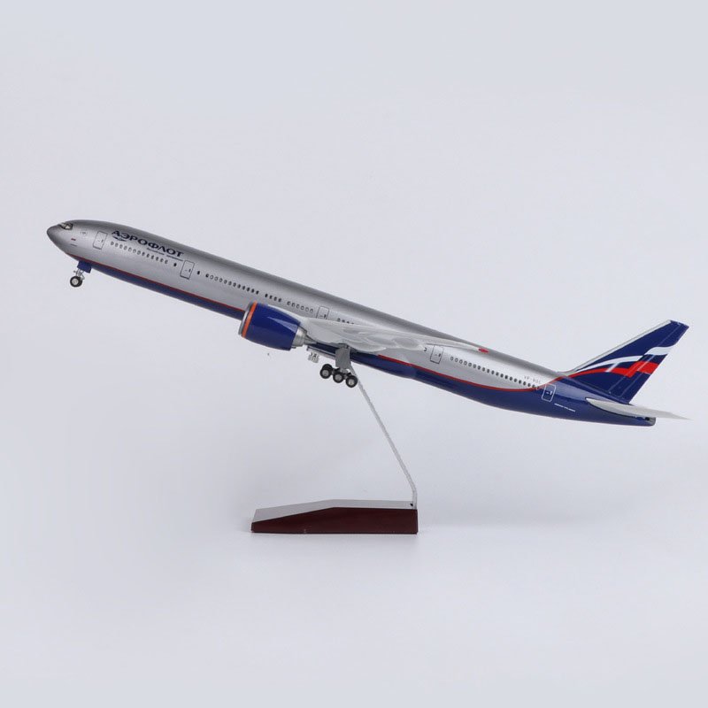 Carbon Fiber 1/157 Scale 47CM Aeroflot-Russian Airlines Boeing 777 Aircraft Model Civil Aviation Passenger Simulation Gift