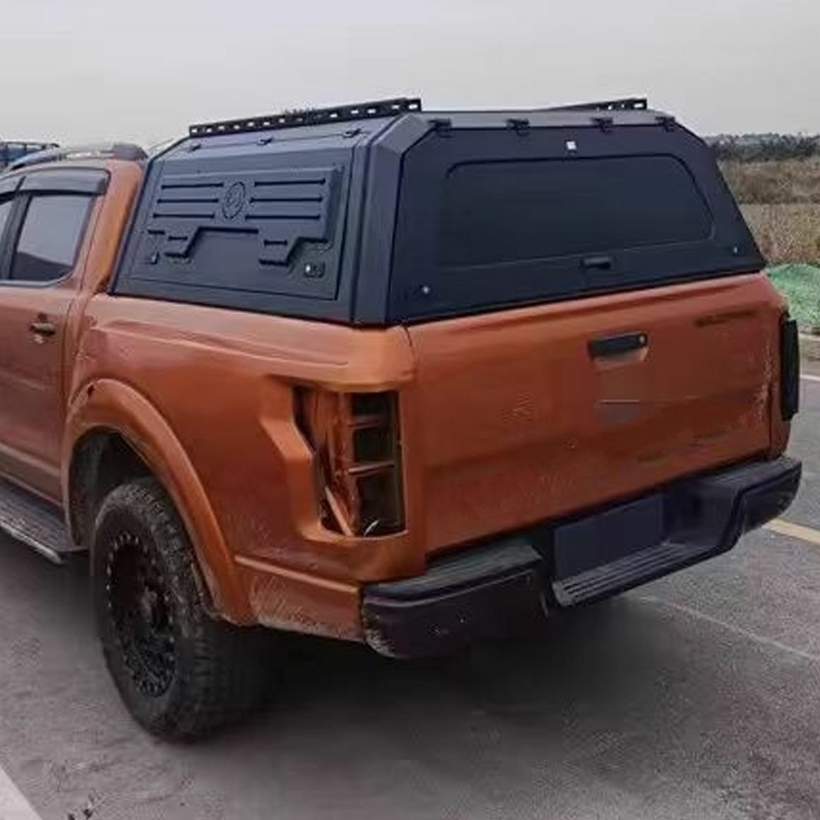 Retractable Folding Aviation Steel Truck Bed Topper Hard Camper Shell Pickup Hardtop Canopy for F150 Toyota for Tacoma Chevrolet