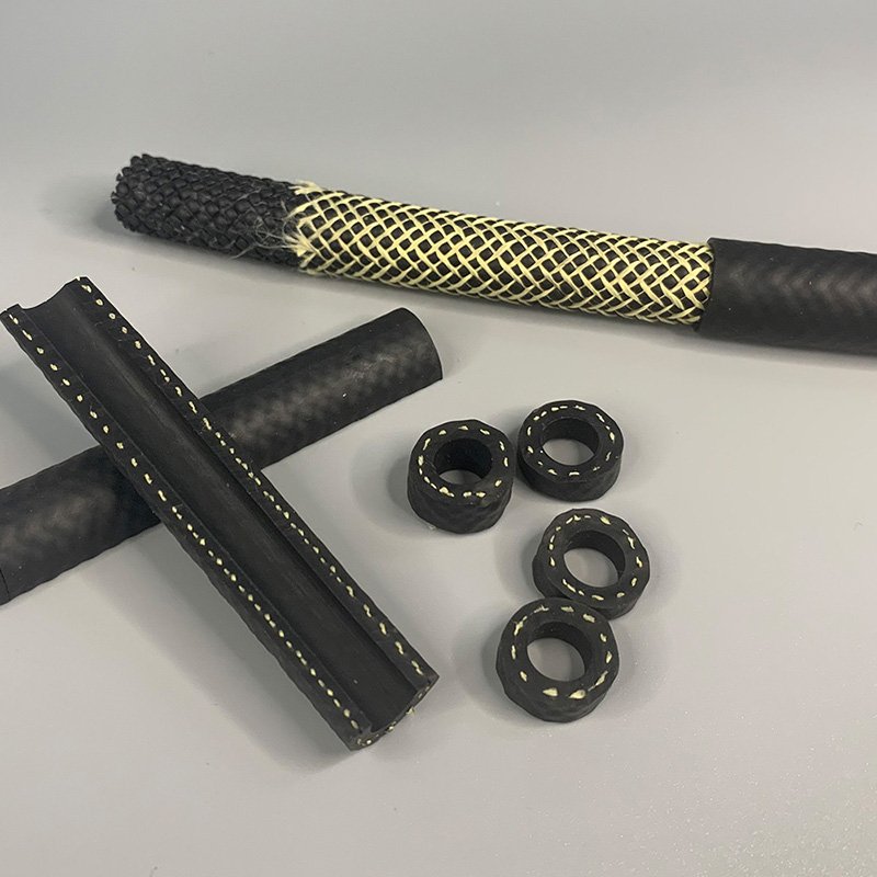 Fluorine Rubber Good Resilience Fuel Hose Pipe / High-end Fields Strong Oil Resistance FKM Hose
