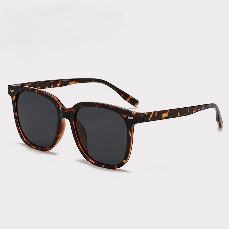 Polarized Men Women Sunglasses UV400 Square Sunglasses 2024 Classic Aviation Sunglasses Beach Accessories Suanshades Custom Logo