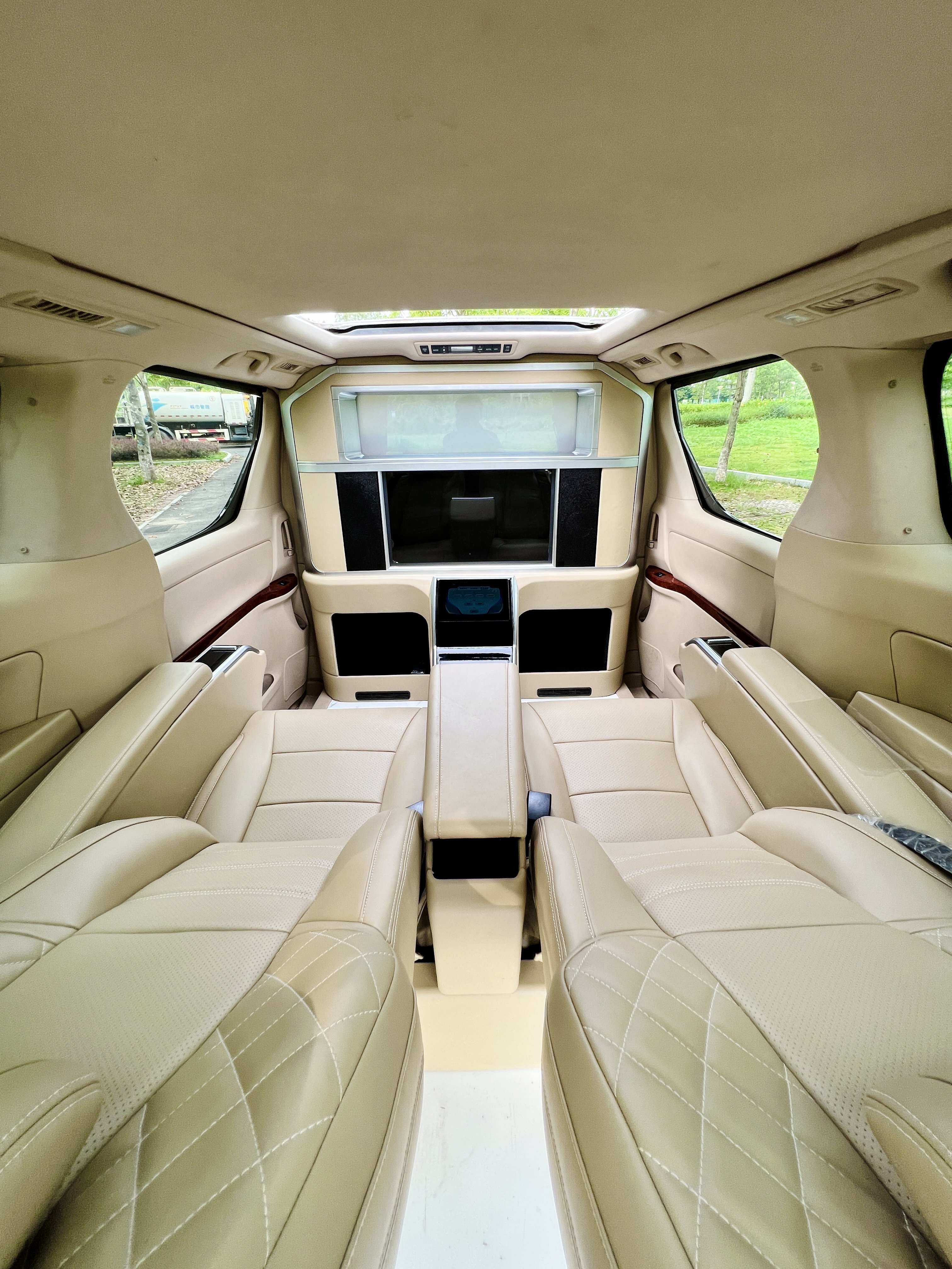 Aviation Seat ALPHARD VELLFIRE Manufactory Wholesale Luxury Custom Electric Vip Seats Adjustable Interior Luxury Car Seats