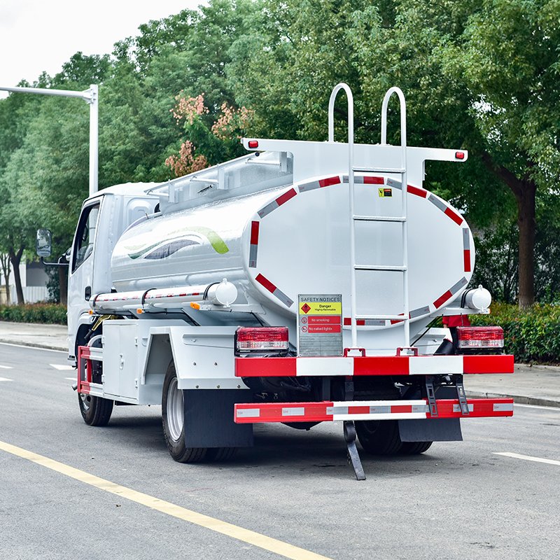 Made in China Capacity Fuel tank 5000 Liters Aviation Fuel Tanker Truck