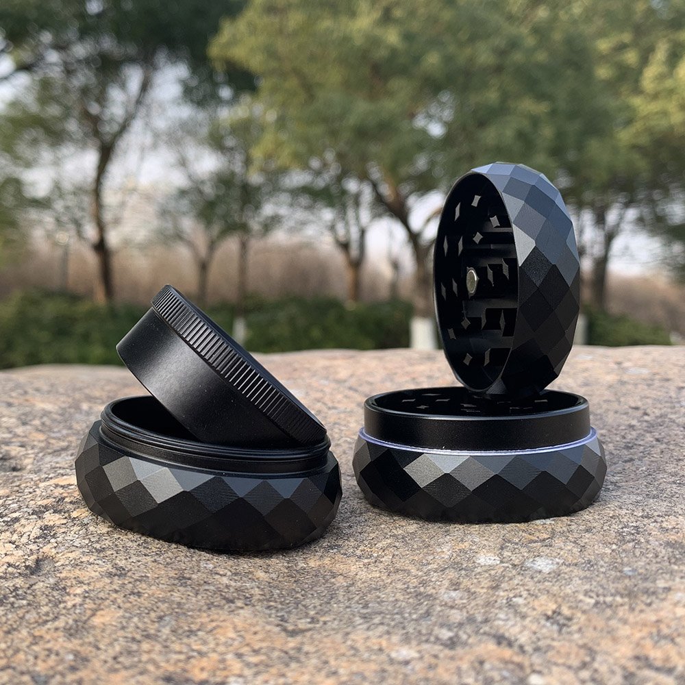 Premium Aviation Aluminum 53MM 4 PARTS Tobacco Grinder Herb Grinder With Sharp Diamond Teeth Herb Crusher Custom logo