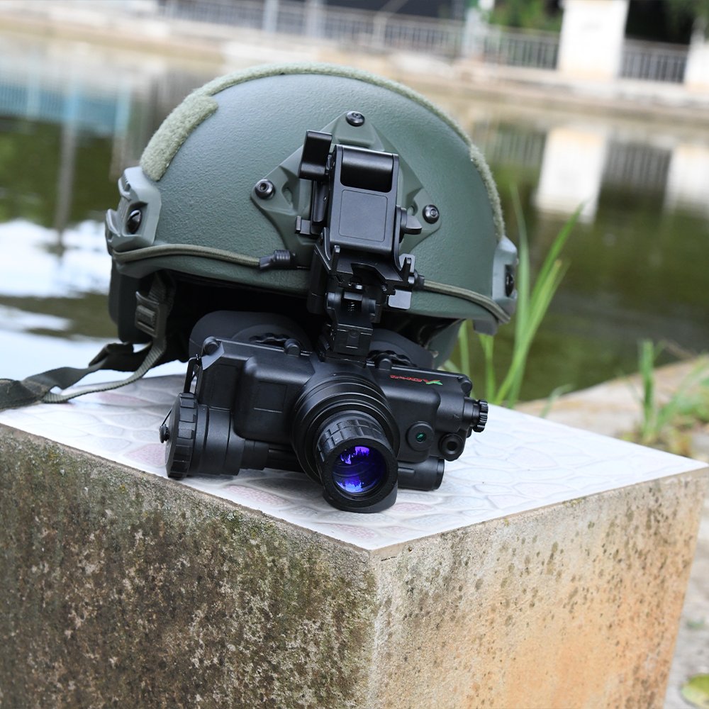 Custom Built-in IR IIIuminator PVS7 Mount Kit Part Night Vision Goggles Factory Price Night Vision Device Housing