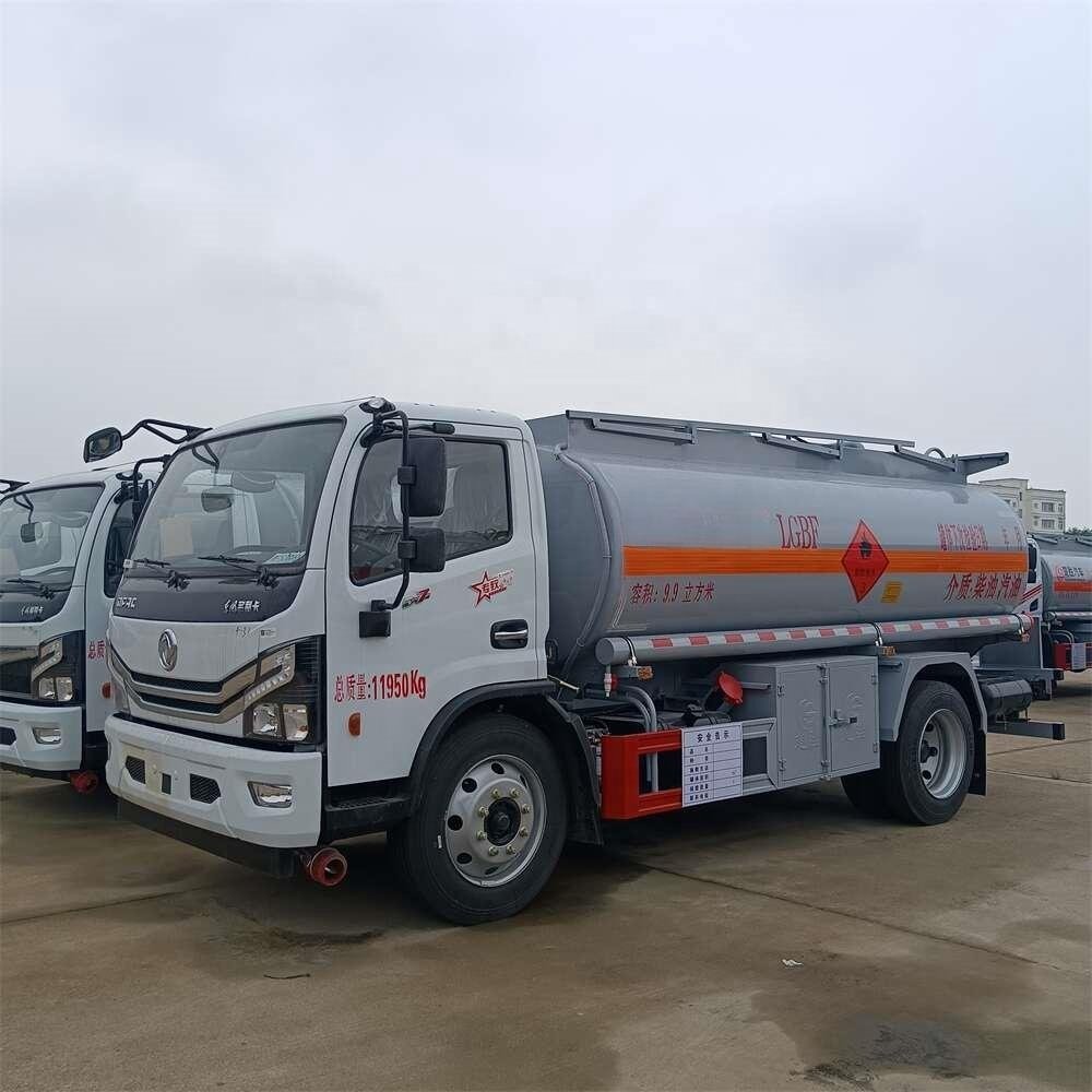9.9 Fangdongfeng Dolika Refueling Truck and Oil tank Truck