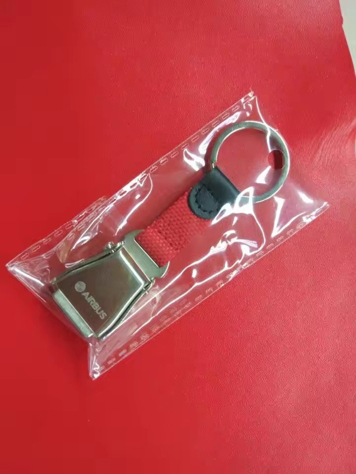 Custom Aviation Safety Buckle Metal Airline Keychain Airplane Seat Belt Safety Seatbelt Plane Buckle Keychain