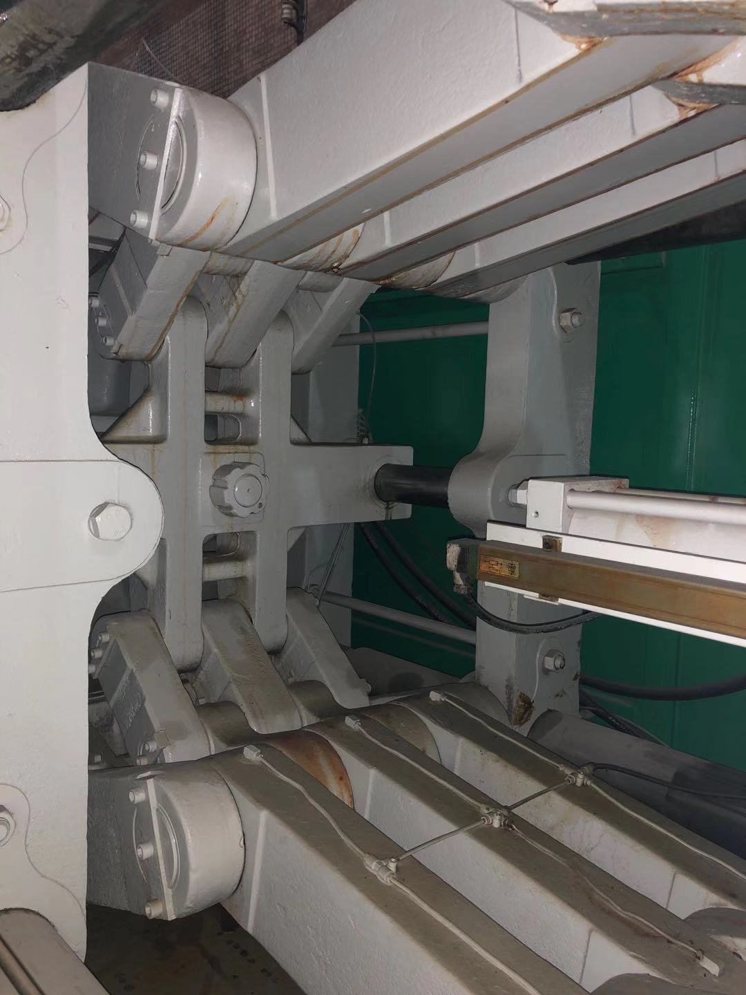 450 Ton Used Plastic Injection Molding Machine