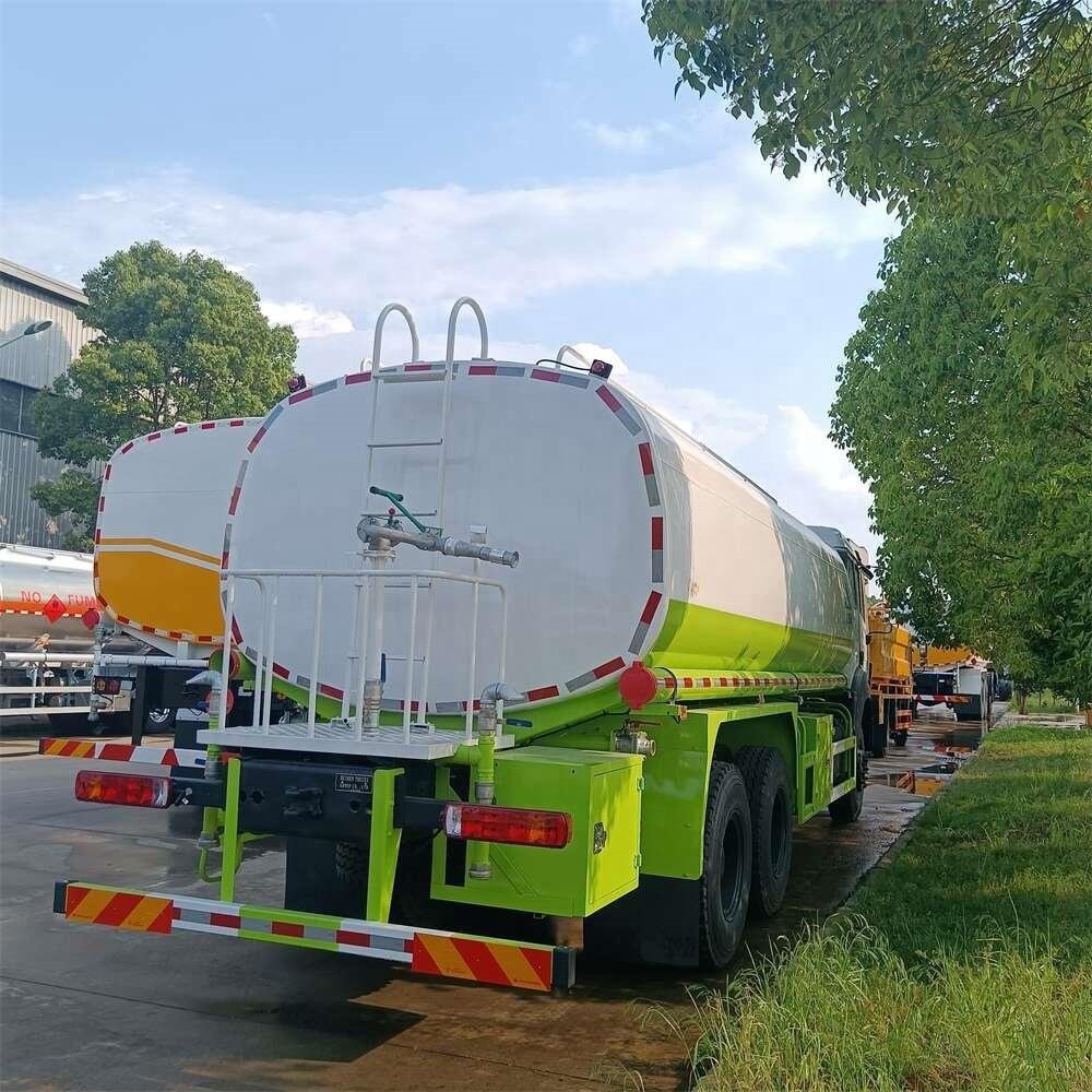 Bei Ben Heavy Truck Exit Sprinkler 20-25 Square Sprinkler Ben Ben Stainless Steel Water Transport Truck