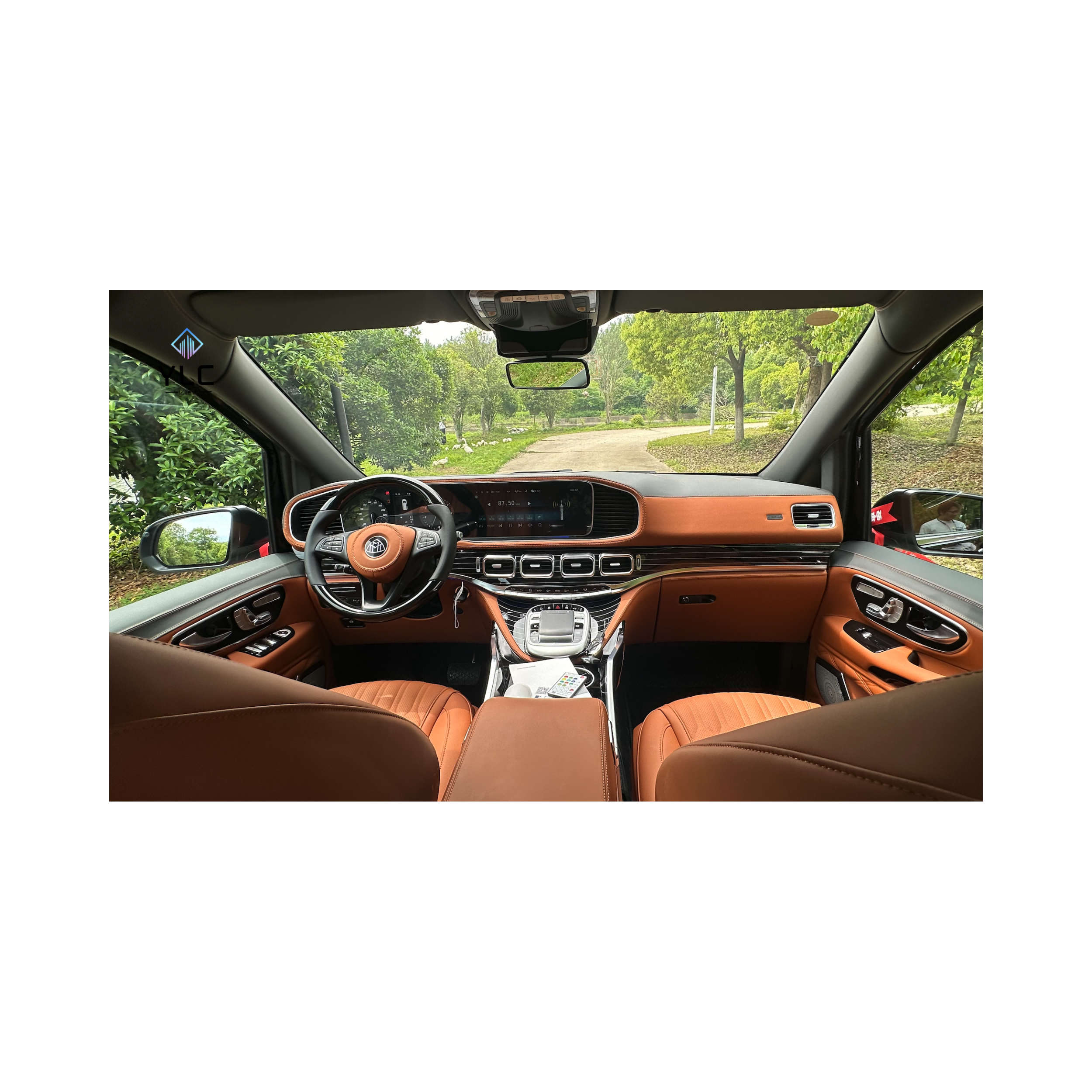 YLC Hot Selling for Mercedes Vito Sprinter Luxury Van Aviation Leather Seats Multifunctional Rear Camper Van Interior Upgrades