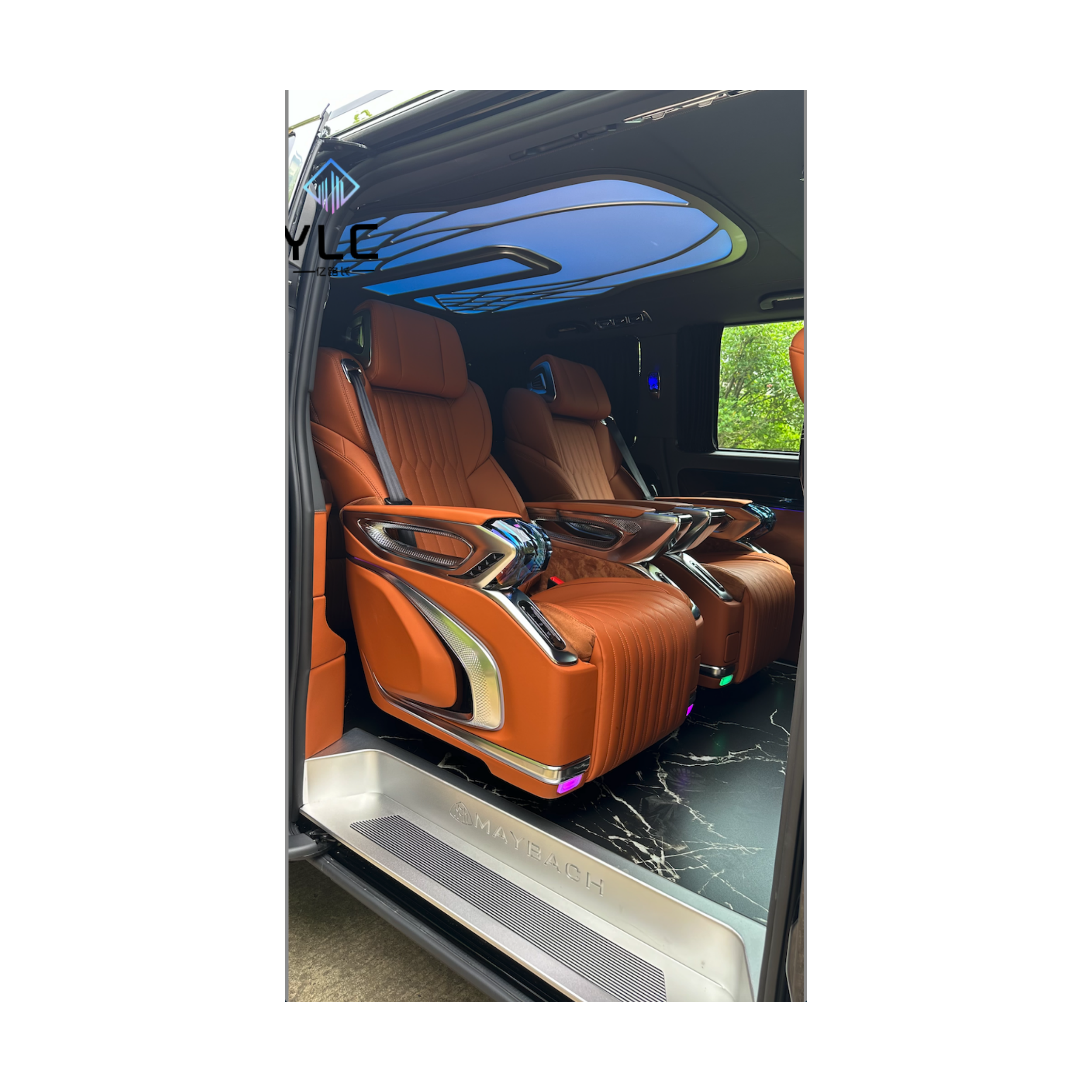 YLC Hot Selling for Mercedes Vito Sprinter Luxury Van Aviation Leather Seats Multifunctional Rear Camper Van Interior Upgrades