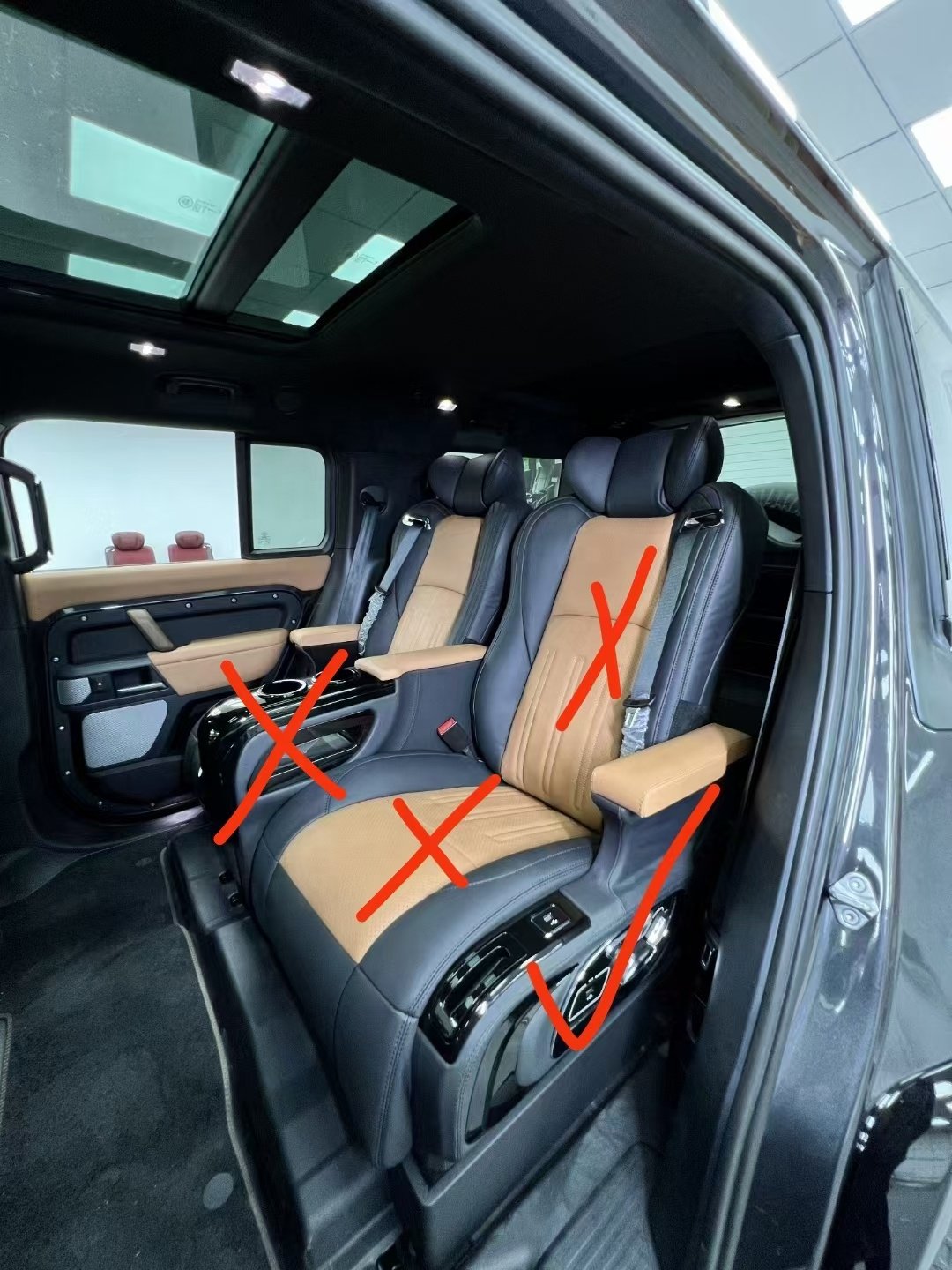 VIP Seats Luxury SUV Aviation Seats for Defender 110 130 Available in Different Colors Passenger comfort Seating Interior