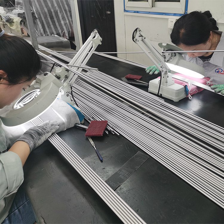 2.4mm 1300mpa Grade1 Grade2 Erti 5 Erti 12 Erti 7 U Shape Memory Nitinol Titanium Welding Wire