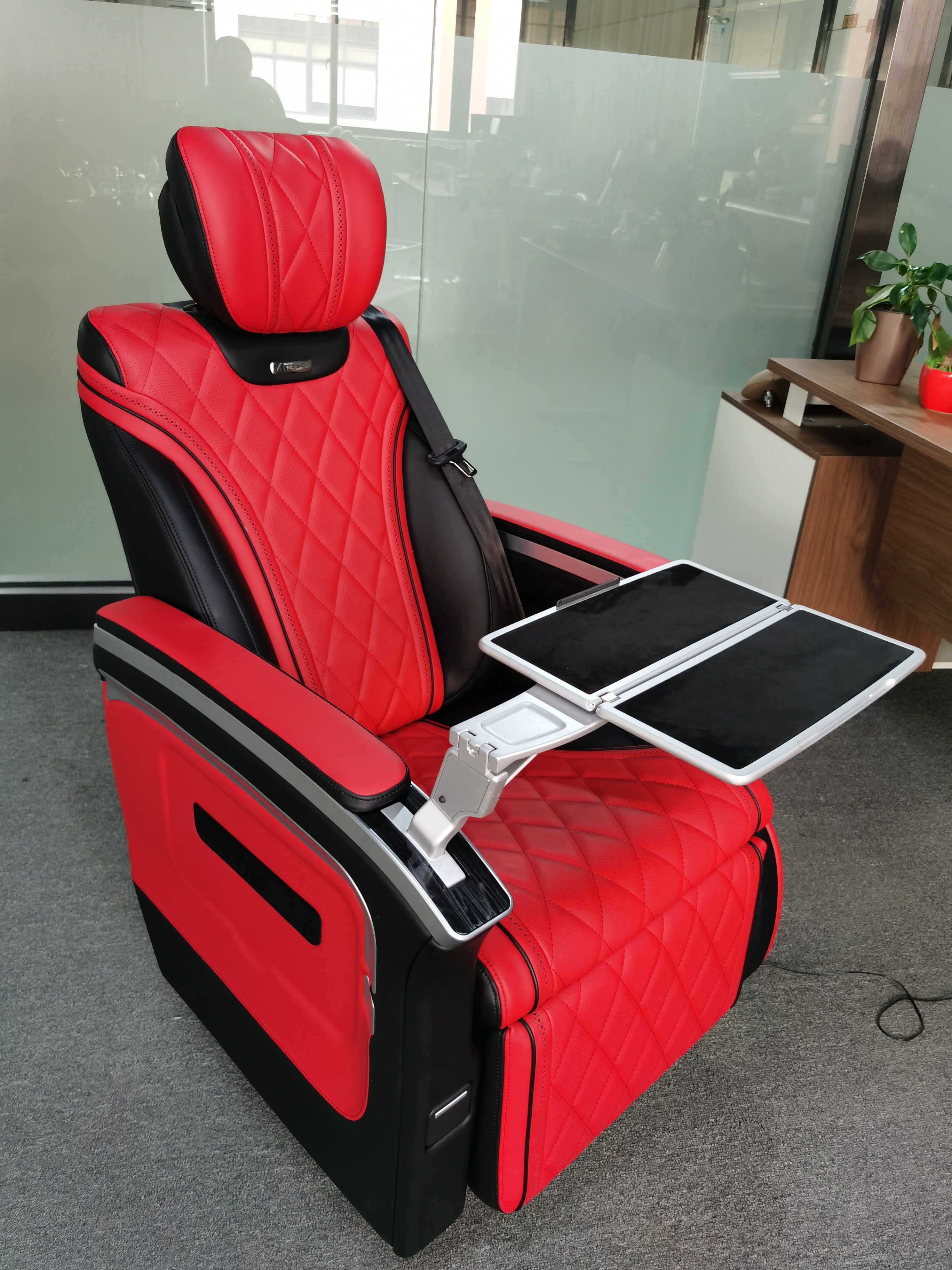 Automotive Interior Upgrade Car Recline VIP Captain Seat With Table Luxury Van Seat for Mercedes Benz v Class Vito