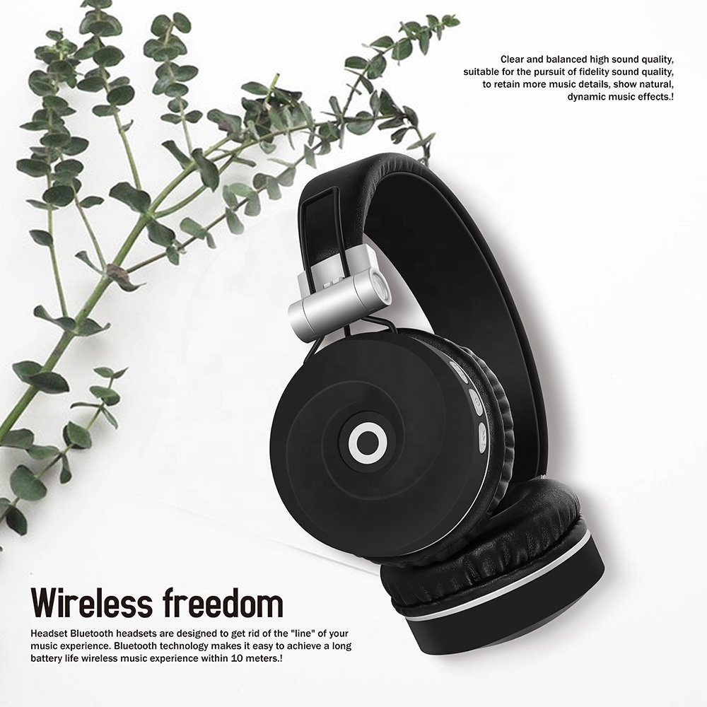 Free Sample Headphones Earphones Sport Headset Wireless Headphones Latest Technology Earphones and Chargers