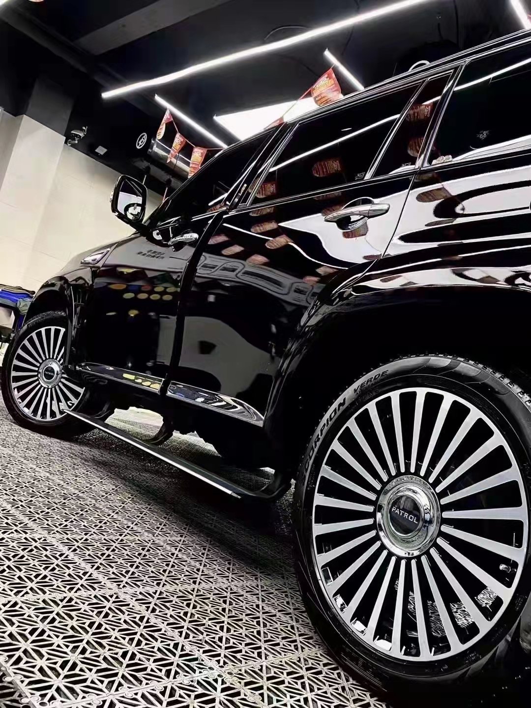 Factory Wholesale Nissan Patrol Forged Custom Alloy Customized Forged Wheels Rim Black Machined Face