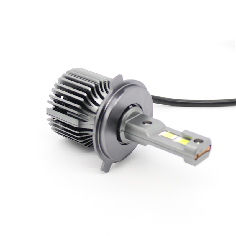 Shiliduo Super Bright High Lumen 24V 45W H1 H7 H3 H4 LED Headlights Bulb for Universal Truck Cars Vehicles Motorcycle