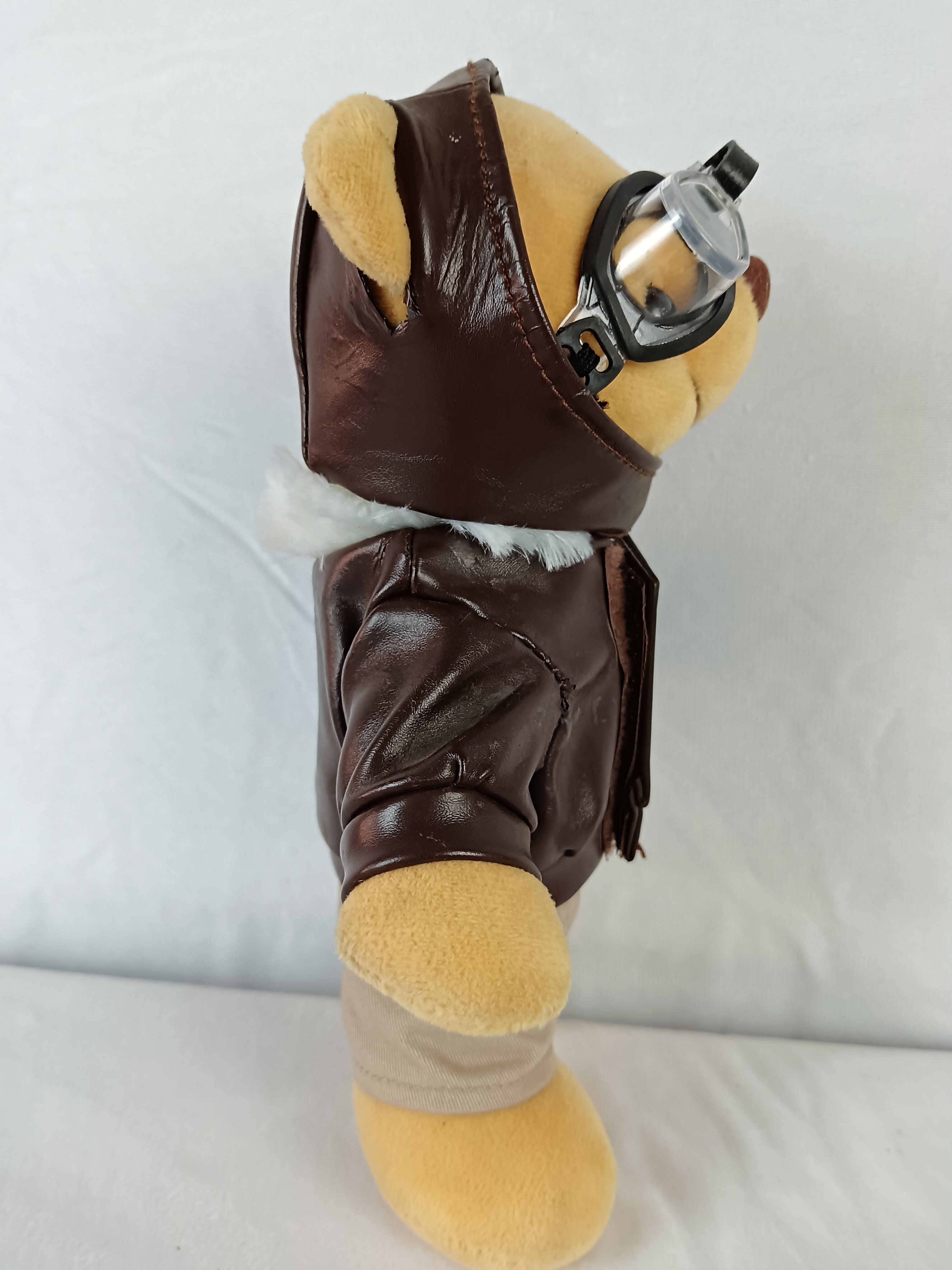 Yangzhou New Sunrise Custom Cute Soft Plush aviator Teddy Bear Doll Toy with Glasses Leather Garment Stuffed Flying Bear Pillow