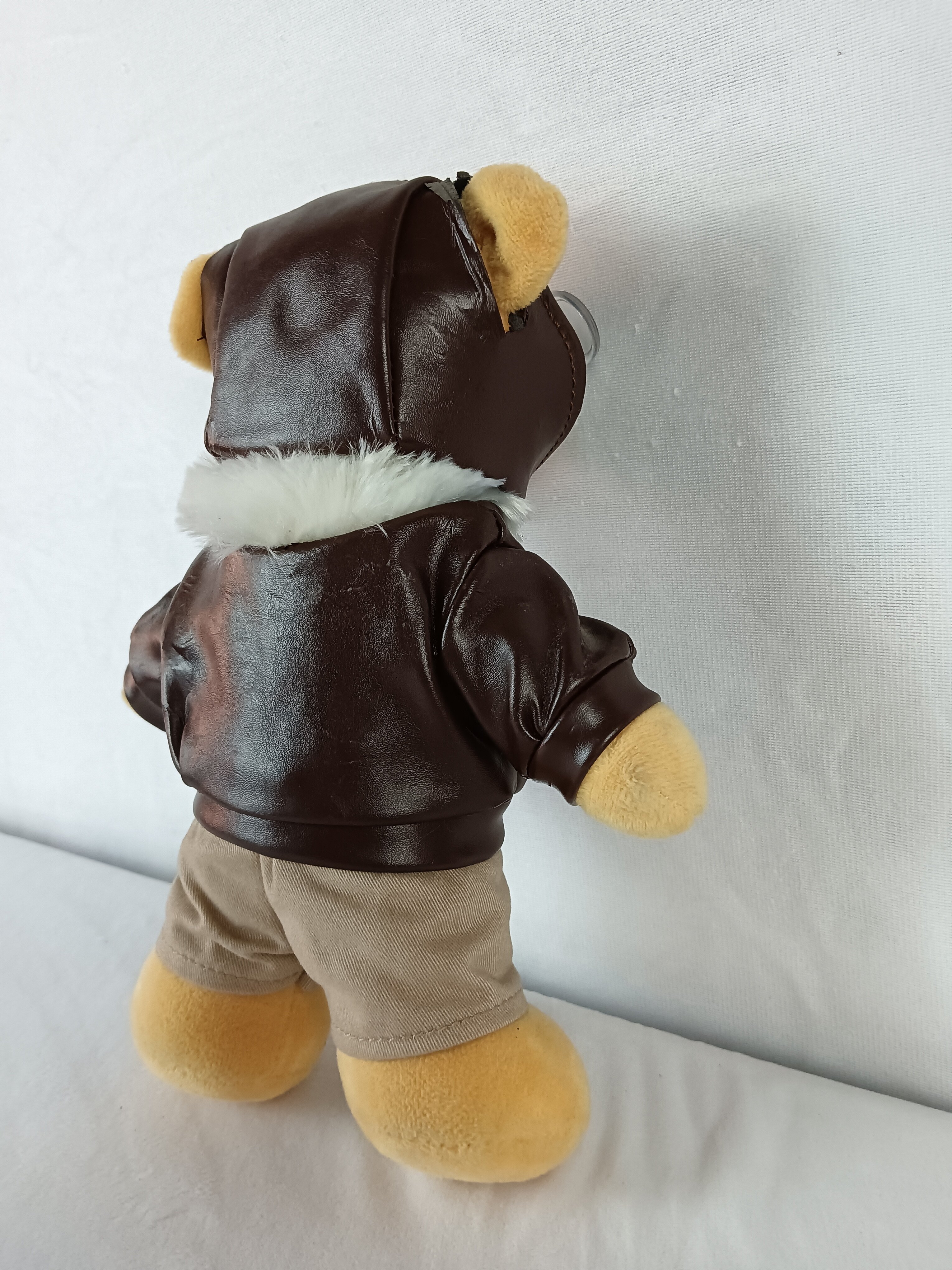 Yangzhou New Sunrise Custom Cute Soft Plush aviator Teddy Bear Doll Toy with Glasses Leather Garment Stuffed Flying Bear Pillow