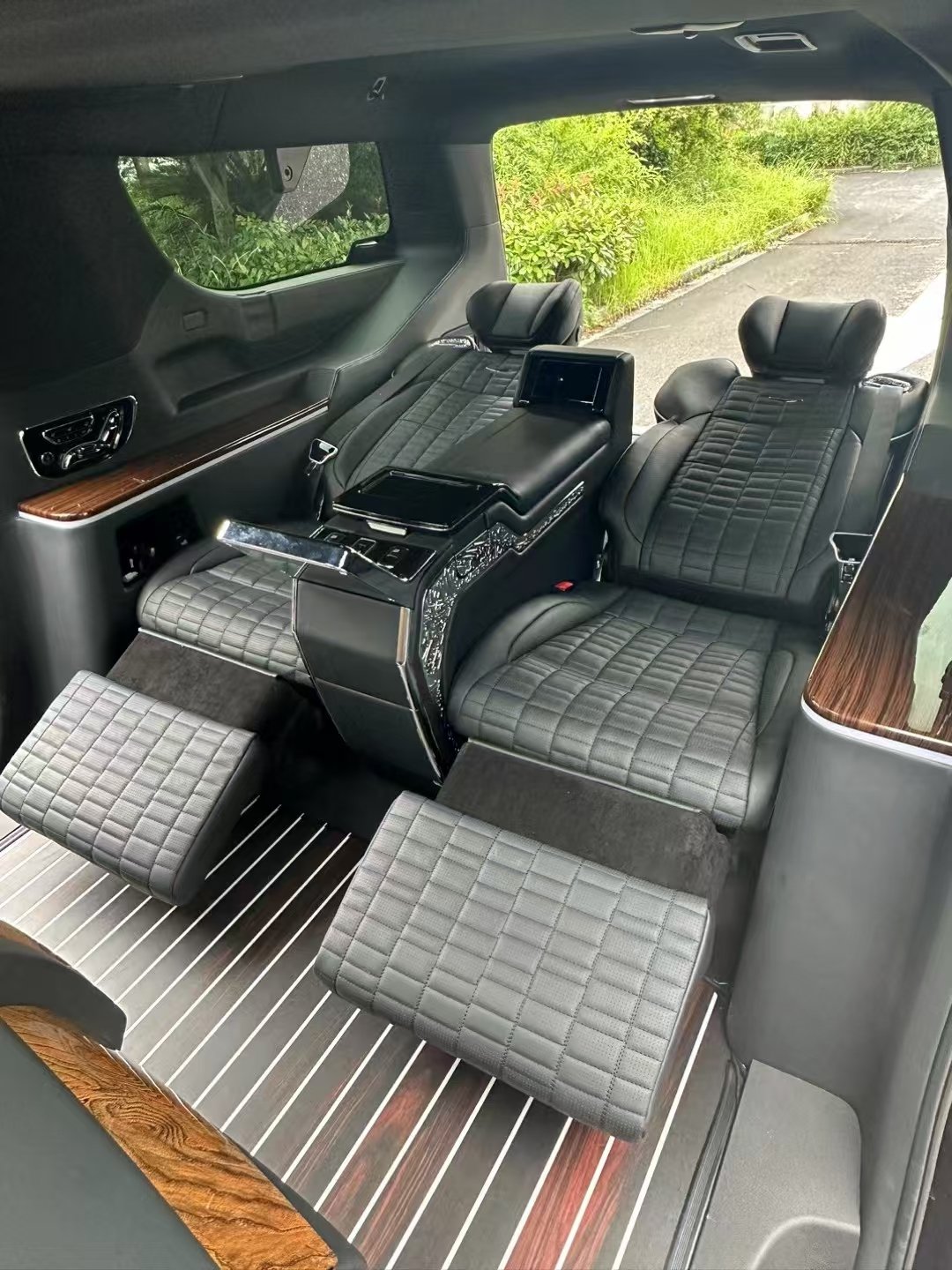 Aviation Seat Suv Cadillac Escalade Hot Selling Breathable Comfortable Car Seats With Personalized Design Leather Car Seats