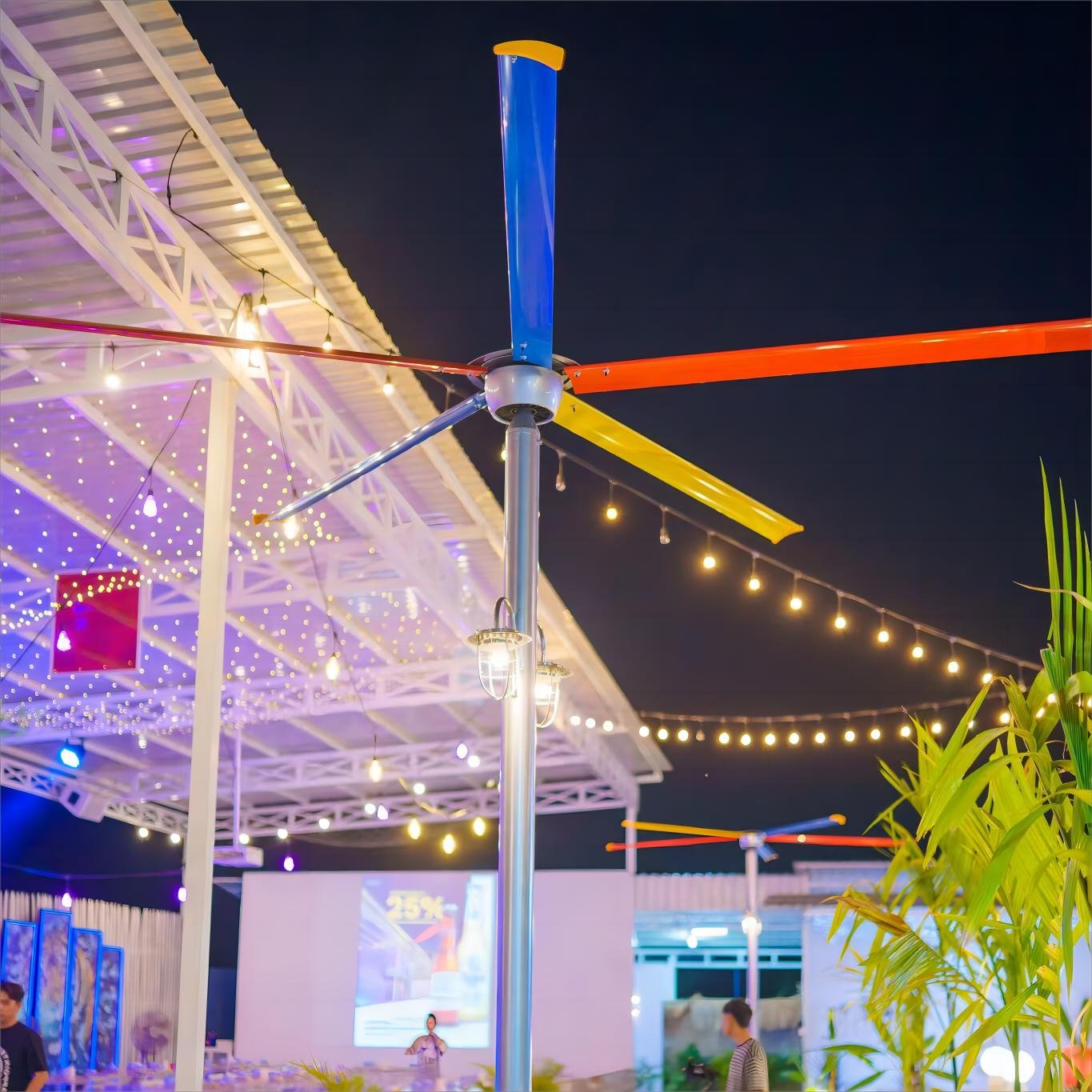 China Factory 3 Years Warranty Plastic Pedestal Hvls Industrial Stand Fan