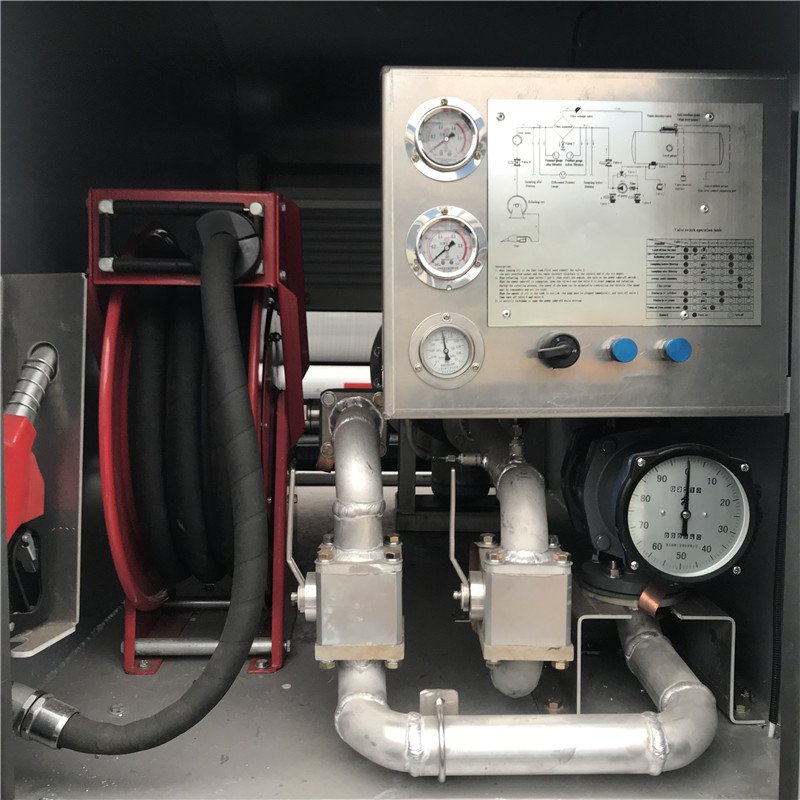 205hp ISUZU FTR 9,000 Liters Aircraft Refuelers- Aviation Fuel Trucks Refueling Truck for Sale