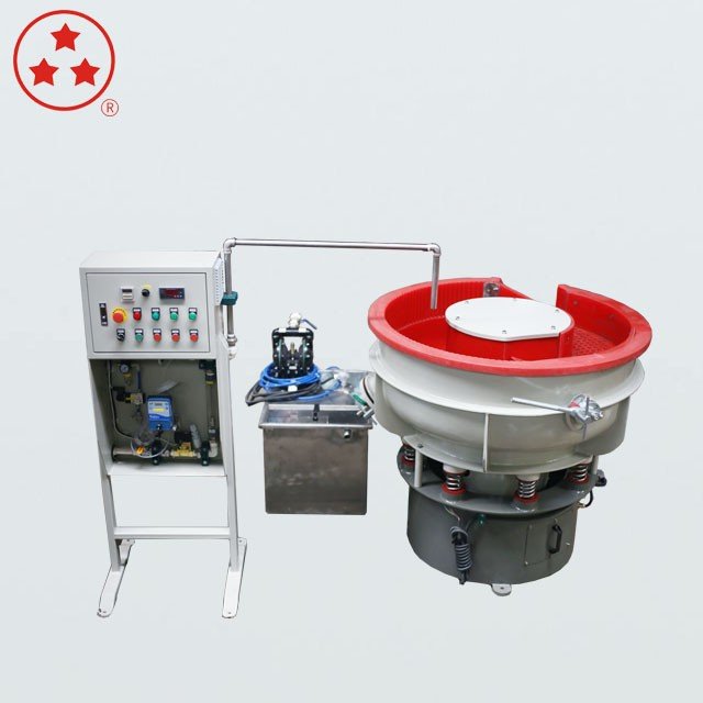 Vibratory Finishing Machine with Parts Separator
