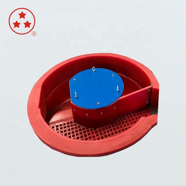 Vibratory Finishing Machine with Parts Separator