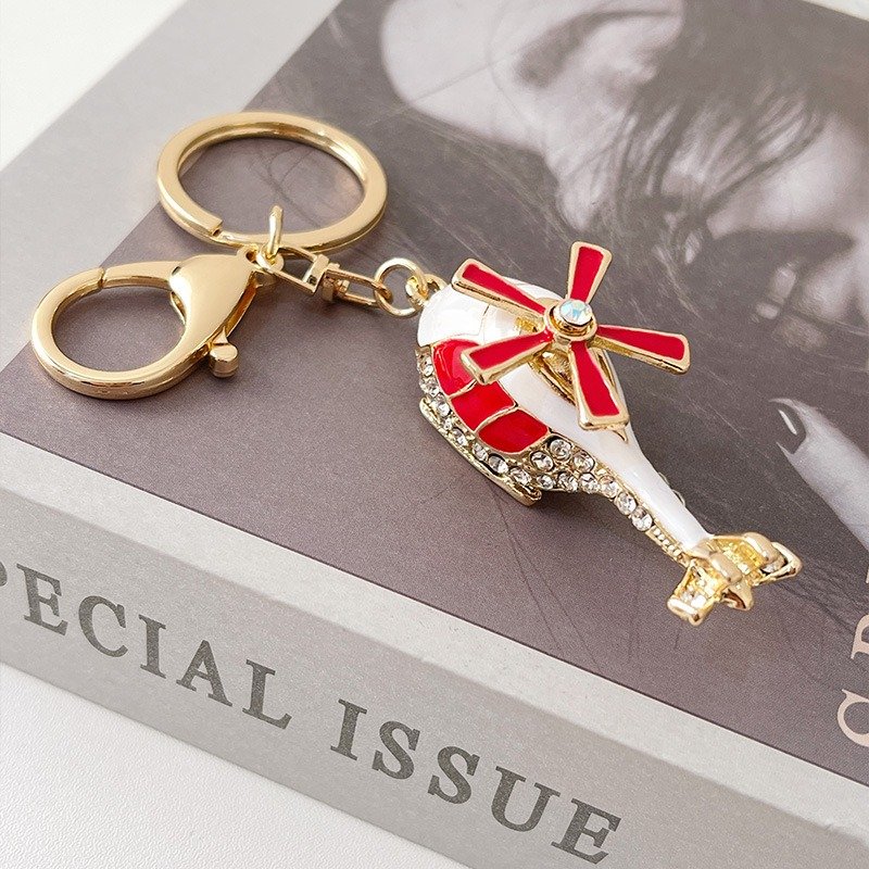 New Arrive Helicopter Safety Keychain Accessories Bulk Aircraft Model Keyring Metal Pendant Holiday Gift Bag Pendant