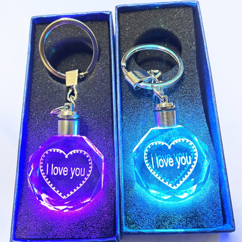 Wedding Gifts Keyrings Customization Aviation Gifts Cherry Keychain Accessories love Heart Keychain for Couple love Gifts