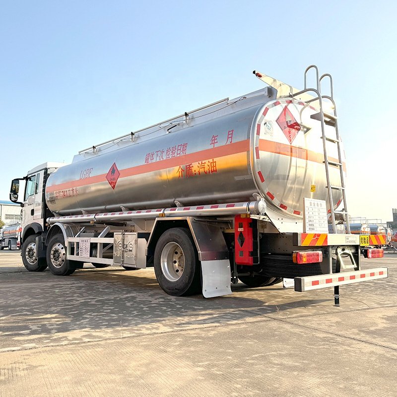 Howo 6x2 Fuel Tanker Truck 25000 Liters Oil Fuel Diesel Delivery Tank Truck for Sale