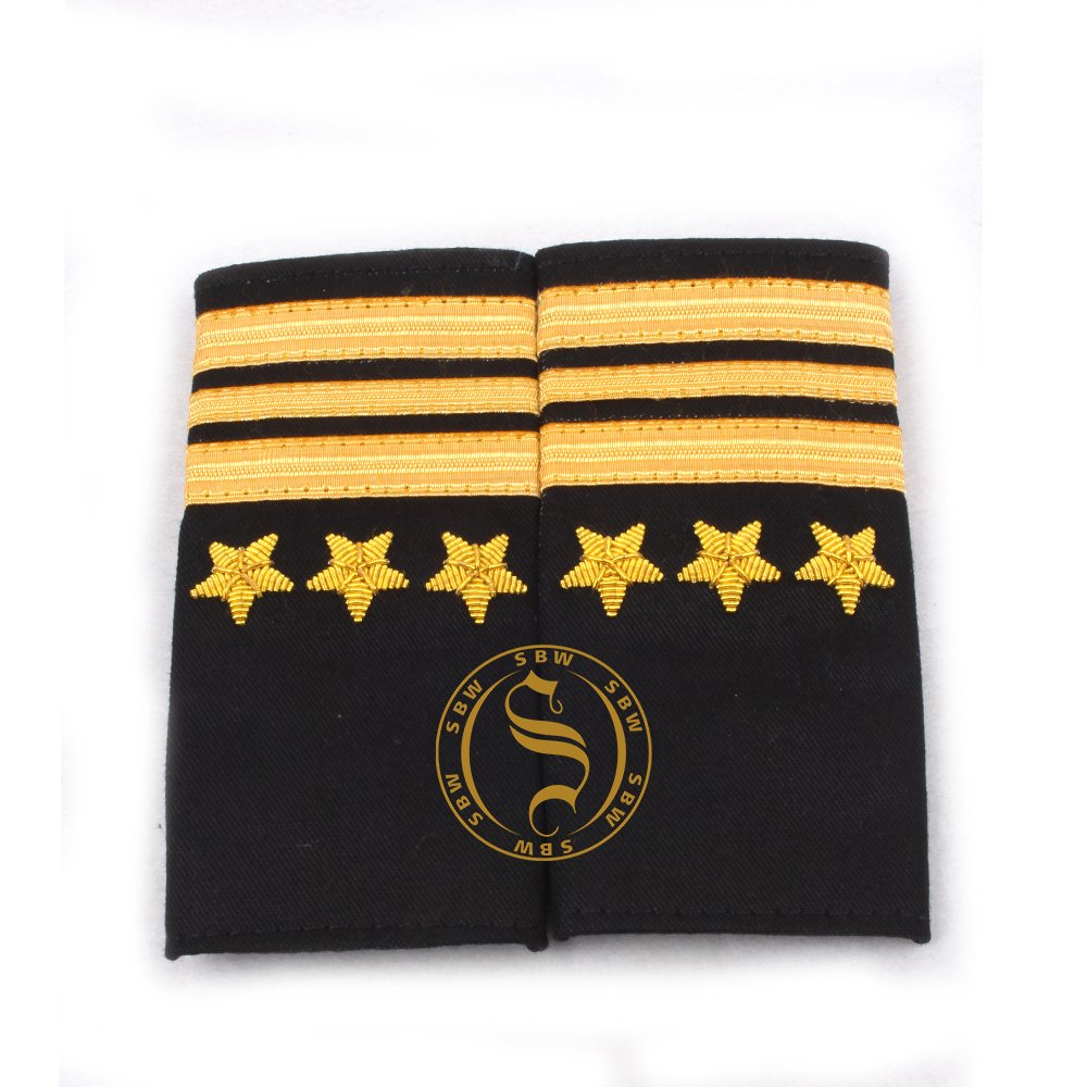Customized Design Ceremonial Pilot Uniform Accessories Best Quality Shoulder Board Strap Epaulettes Rank Accessory Set