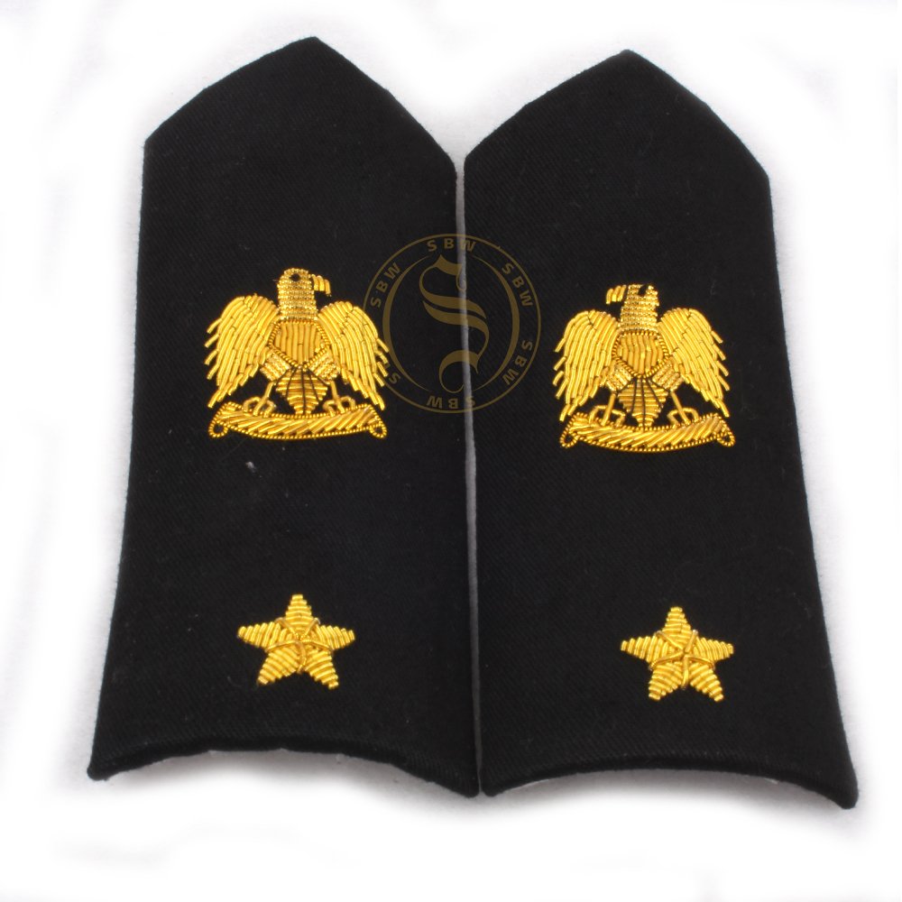 Customized Design Ceremonial Pilot Uniform Accessories Best Quality Shoulder Board Strap Epaulettes Rank Accessory Set