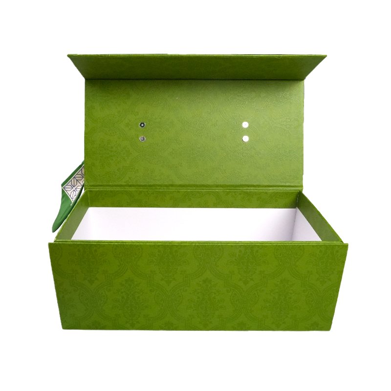 private label custom jewelry gift packaging magnetic green luxury gift party packs magnetic lid boxes with lace ribbon and metal