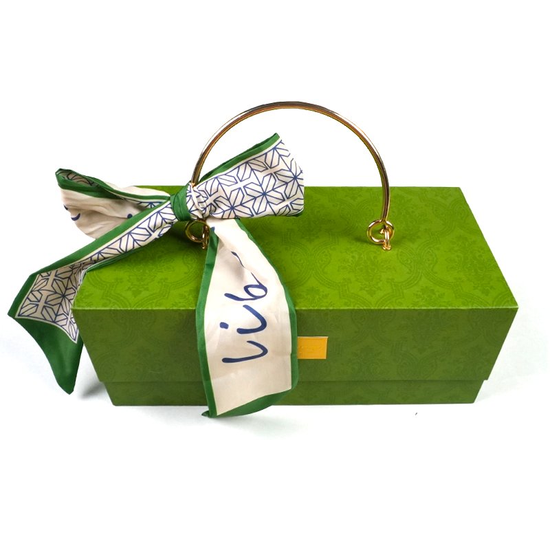 private label custom jewelry gift packaging magnetic green luxury gift party packs magnetic lid boxes with lace ribbon and metal
