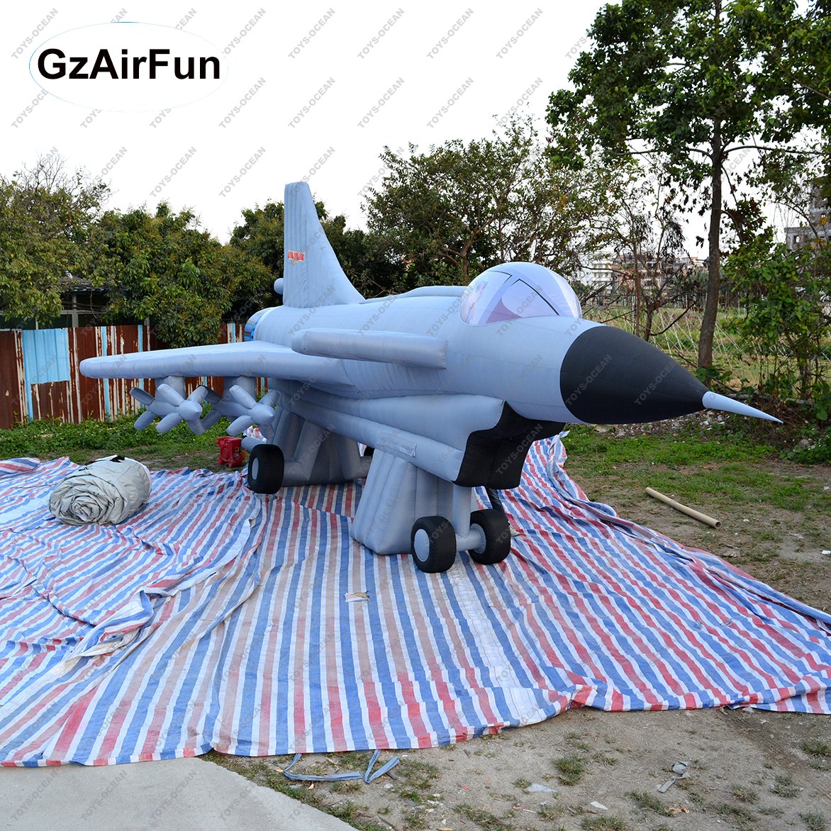 Factory custom outdoor advertising model inflatable fighter plane model