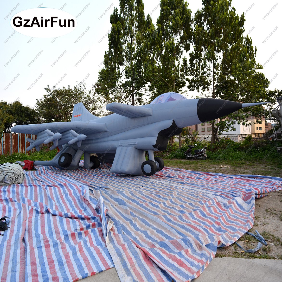 Factory custom outdoor advertising model inflatable fighter plane model